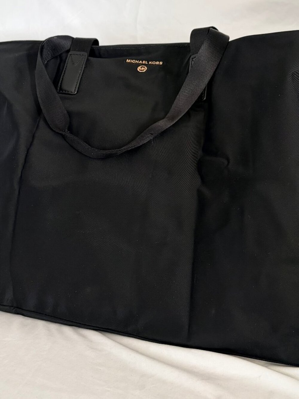 Michael Kors Fold UP Bag in Black